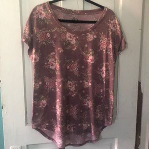 Maurice’s 24/7 mauve & pink tee shirt large